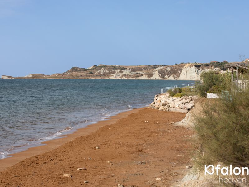 paralia megals lakos 06 2bcd4fd4