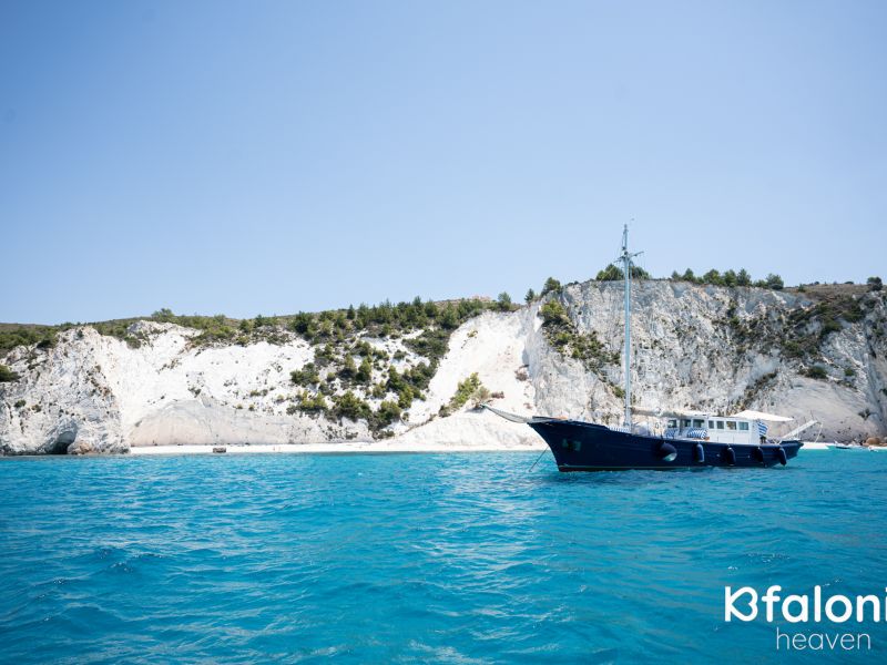 paralia asproi vraxoi 16 95d65ece