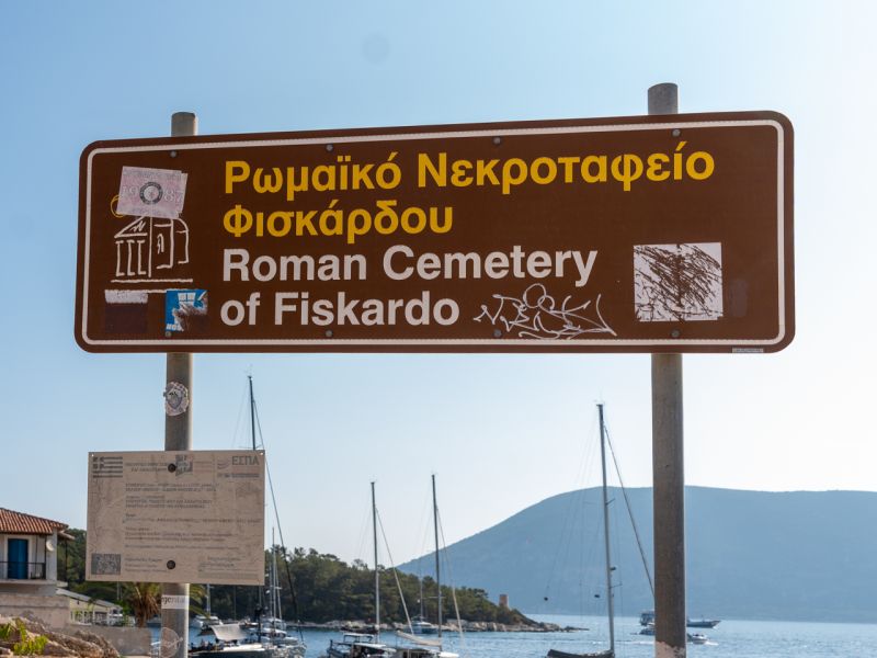 roman cementary fiskardo 001 98e41adb