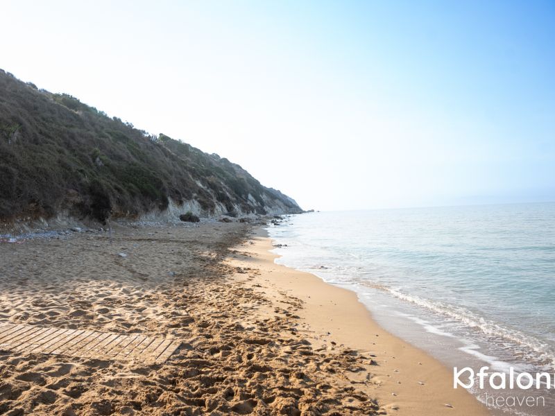 avithos beach 02 9a3fca1d