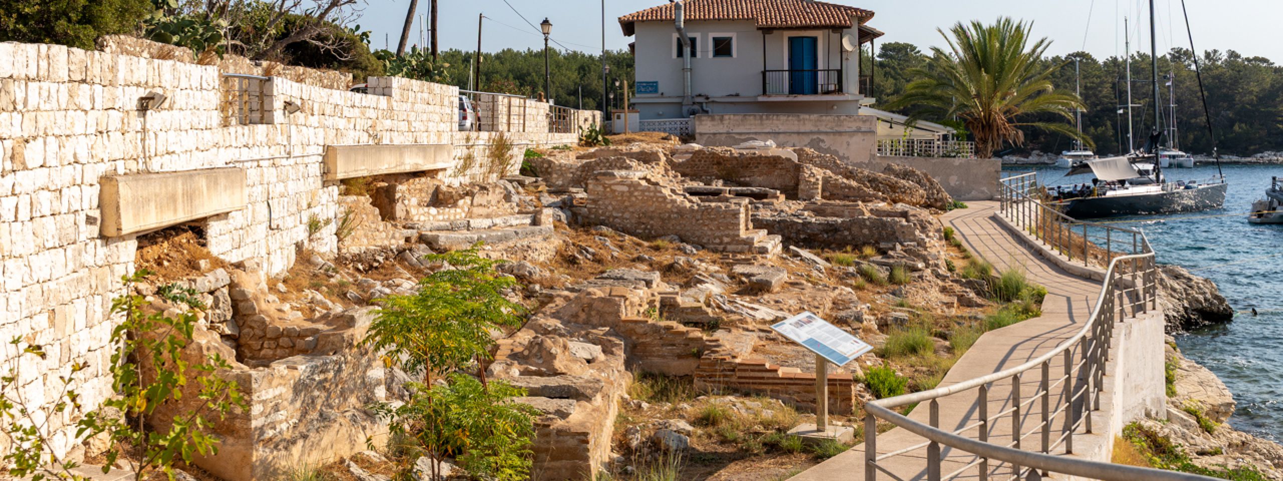 Roman cementary of Fiskardo