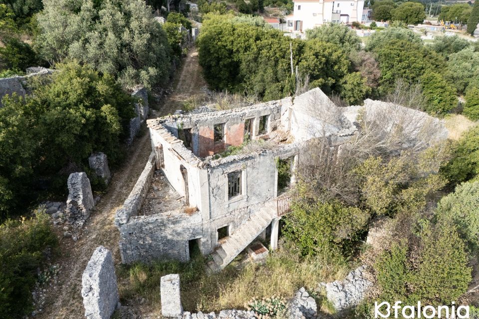Old Fragata abadoned village