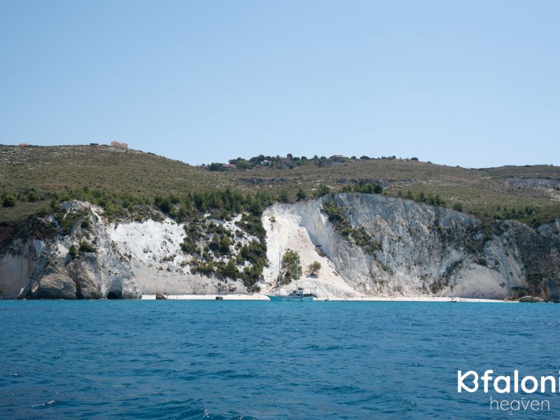 paralia asproi vraxoi 06 f1eb7c44