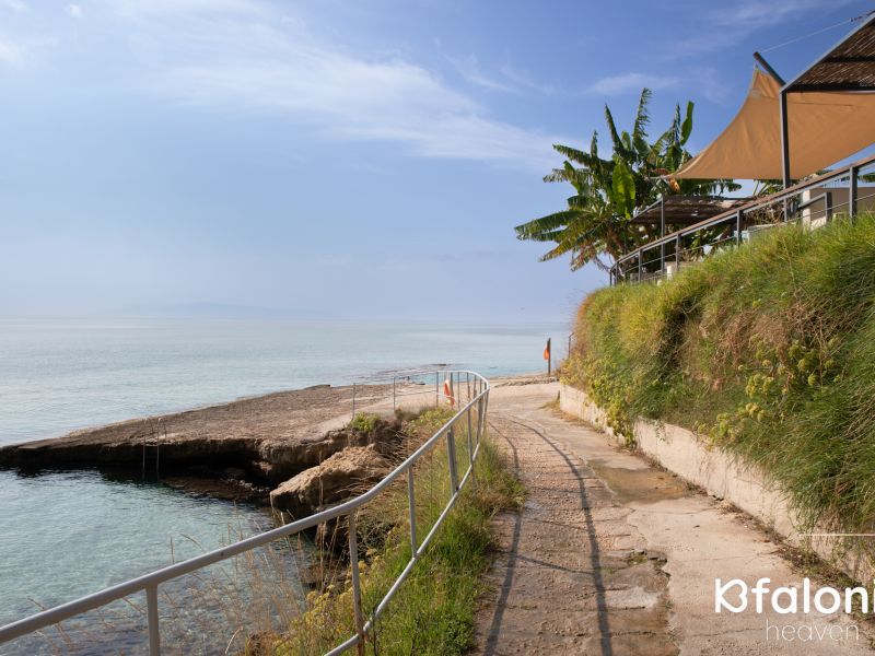 paralia agios thomas 06 f5fb8f4b